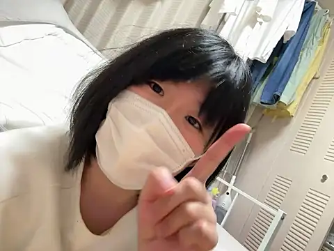 Snapshot of riri_riri_jp chatting on June 4, 2026, 10:31 am riri riri jp online show from June 4, 2026, 10:31 am