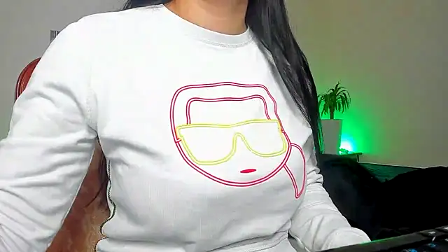 Snapshot of Tianiaa chatting on January 30, 2025, 9:36 am Tianiaa online show from January 30, 2025, 9:36 am