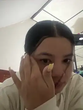 ValeriaOrtega online show from March 8, 2026, 9:56 am