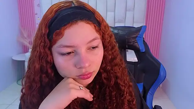 Snapshot of shalon_diaz_s chatting on May 25, 2026, 1:10 pm shalon diaz s online show from May 25, 2026, 1:10 pm