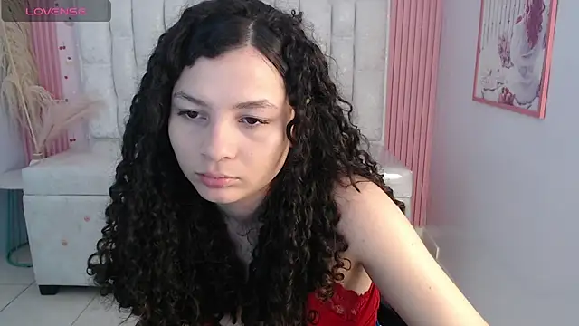 shalon diaz s online show from November 17, 2025, 1:04 pm