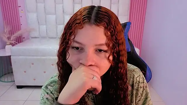 Snapshot of shalon_diaz_s chatting on April 27, 2026, 1:09 pm shalon diaz s online show from April 27, 2026, 1:09 pm