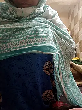 chocobbsimarn online show from March 7, 2025, 7:16 pm