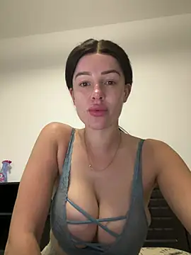Snapshot of SexySophiaax chatting on March 12, 2025, 11:10 am SexySophiaax online show from March 12, 2025, 11:10 am