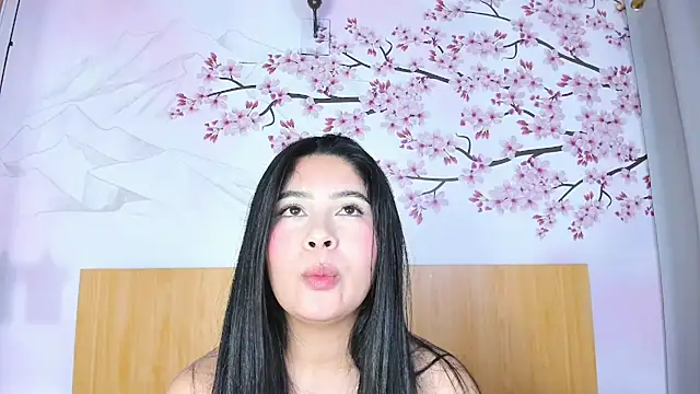 Snapshot of Yasmin_Scott chatting on December 4, 2025, 11:53 am Yasmin Scott online show from December 4, 2025, 11:53 am