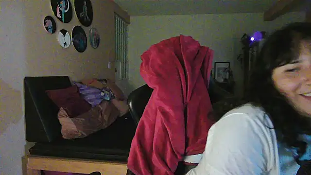 Snapshot of GinnyDelice chatting on September 12, 2025, 2:01 am GinnyDelice online show from September 12, 2025, 2:01 am