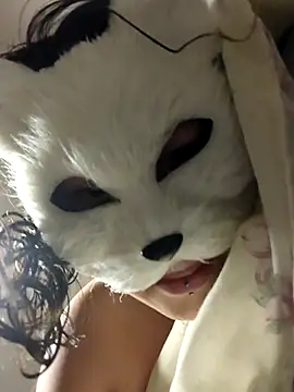 Snapshot of GinnyDelice chatting on February 9, 2025, 4:57 am GinnyDelice online show from February 9, 2025, 4:57 am
