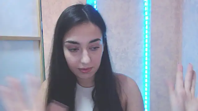 Snapshot of Lovelllyy chatting on February 23, 2025, 11:00 am Lovelllyy online show from February 23, 2025, 11:00 am