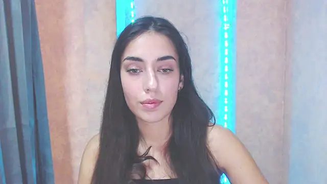 Snapshot of Lovelllyy chatting on October 9, 2025, 10:38 am Lovelllyy online show from October 9, 2025, 10:38 am