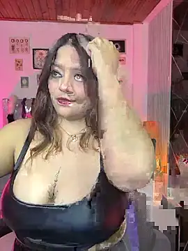 victoria  floyd online show from July 1, 2026, 11:38 pm