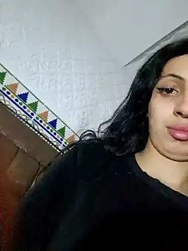 Snapshot of majdolin78 chatting on February 21, 2025, 7:10 pm majdolin78 online show from February 21, 2025, 7:10 pm