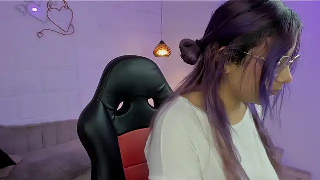 Hiraku dl online show from March 17, 2025, 10:40 pm