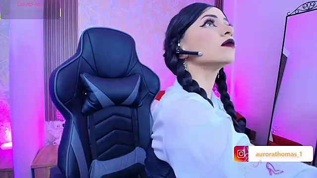 Aurora thomas  1 online show from January 15, 2026, 11:08 pm