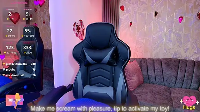 Aurora thomas  1 online show from February 16, 2025, 12:21 pm