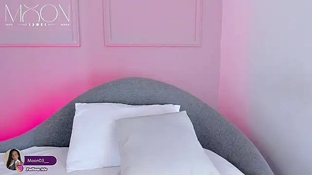 tatii moon online show from March 31, 2026, 6:15 am