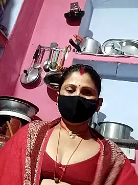 Snapshot of Bhavya_Bhan chatting on March 22, 2025, 5:52 pm Bhavya Bhan online show from March 22, 2025, 5:52 pm