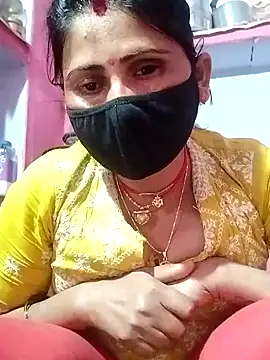 Snapshot of Bhavya_Bhan chatting on February 7, 2025, 4:06 am Bhavya Bhan online show from February 7, 2025, 4:06 am
