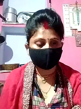 Snapshot of Bhavya_Bhan chatting on February 2, 2025, 5:04 pm Bhavya Bhan online show from February 2, 2025, 5:04 pm