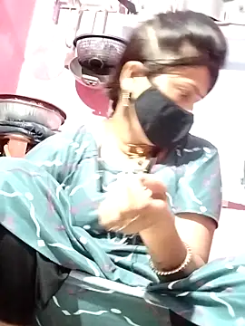 Snapshot of Bhavya_Bhan chatting on March 4, 2025, 12:50 am Bhavya Bhan online show from March 4, 2025, 12:50 am