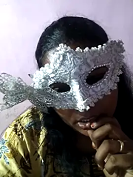 Tamil queenbaby online show from December 3, 2025, 5:23 pm