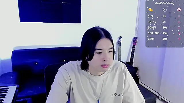 Snapshot of JordiWilld chatting on April 8, 2026, 11:28 pm JordiWilld online show from April 8, 2026, 11:28 pm