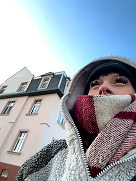 Ciara2004 online show from December 4, 2025, 2:05 pm