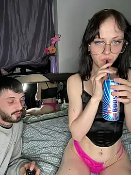 Snapshot of Ciara2004 chatting on March 8, 2026, 8:23 pm Ciara2004 online show from March 8, 2026, 8:23 pm