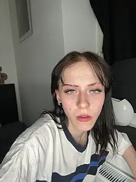 Snapshot of Ciara2004 chatting on March 6, 2026, 11:55 pm Ciara2004 online show from March 6, 2026, 11:55 pm