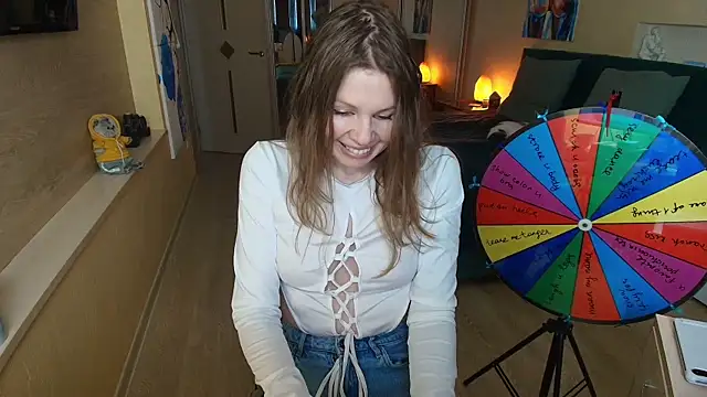 ReginaSparkle online show from February 5, 2026, 5:14 am