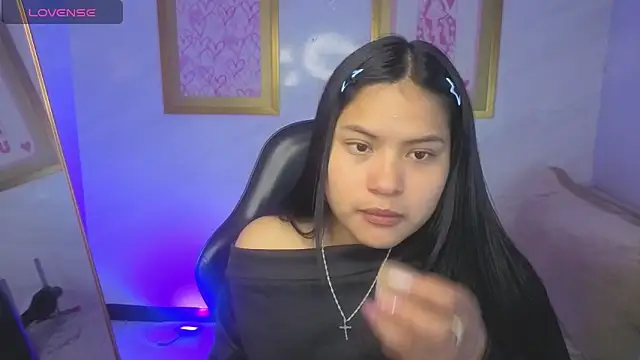 Snapshot of Paulette_v chatting on May 26, 2026, 1:09 pm Paulette v online show from May 26, 2026, 1:09 pm