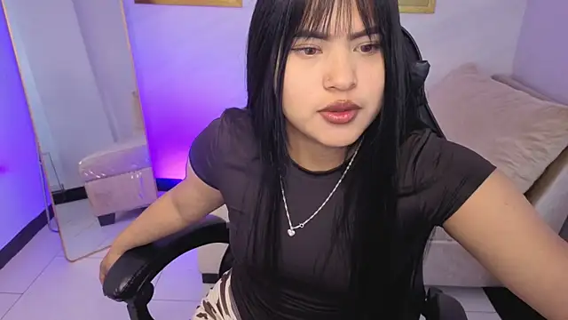 Snapshot of Paulette_v chatting on February 28, 2026, 1:11 pm Paulette v online show from February 28, 2026, 1:11 pm