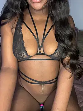 3xoticNiyah online show from June 7, 2026, 8:36 pm