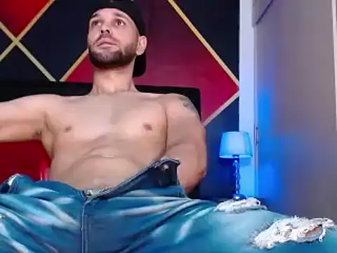 Snapshot of Cristian_white chatting on March 10, 2025, 6:34 pm Cristian white online show from March 10, 2025, 6:34 pm