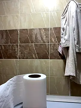 Snapshot of haskadin chatting on November 7, 2025, 8:30 am haskadin online show from November 7, 2025, 8:30 am