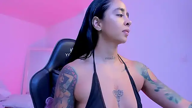 Snapshot of sophierooy22 chatting on March 25, 2026, 1:54 pm sophierooy22 online show from March 25, 2026, 1:54 pm