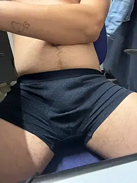 Snapshot of Greeneyes0820 chatting on November 17, 2025, 9:30 pm Greeneyes0820 online show from November 17, 2025, 9:30 pm