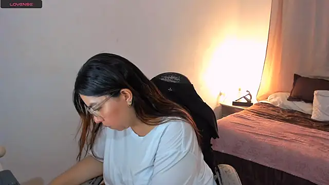 brithany olson25 online show from October 15, 2025, 12:53 am