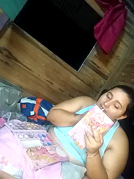 Snapshot of Lily_Sweet24 chatting on March 28, 2026, 11:39 pm Lily Sweet24 online show from March 28, 2026, 11:39 pm