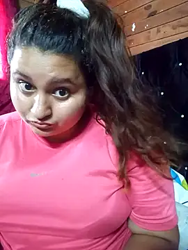 Snapshot of Lily_Sweet24 chatting on April 14, 2026, 9:20 pm Lily Sweet24 online show from April 14, 2026, 9:20 pm