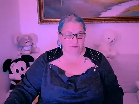 Snapshot of Marryllunax chatting on November 1, 2025, 9:30 pm Marryllunax online show from November 1, 2025, 9:30 pm