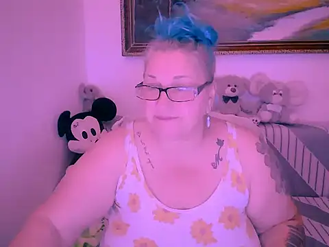 Snapshot of Marryllunax chatting on November 9, 2025, 7:18 pm Marryllunax online show from November 9, 2025, 7:18 pm