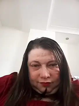 Snapshot of HotHornyEmmaX chatting on April 16, 2026, 6:30 pm HotHornyEmmaX online show from April 16, 2026, 6:30 pm