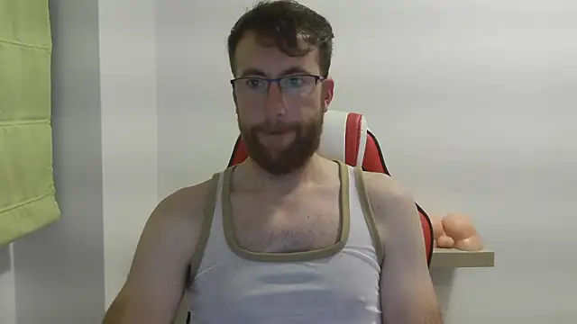 Snapshot of machohiberiko chatting on January 13, 2026, 7:29 pm machohiberiko online show from January 13, 2026, 7:29 pm