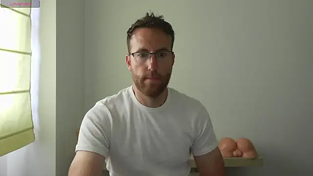machohiberiko online show from May 3, 2026, 10:42 am