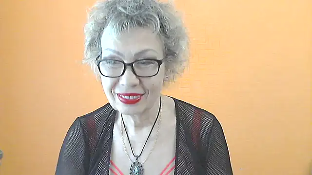 NessyJenixs online show from May 10, 2026, 7:01 am