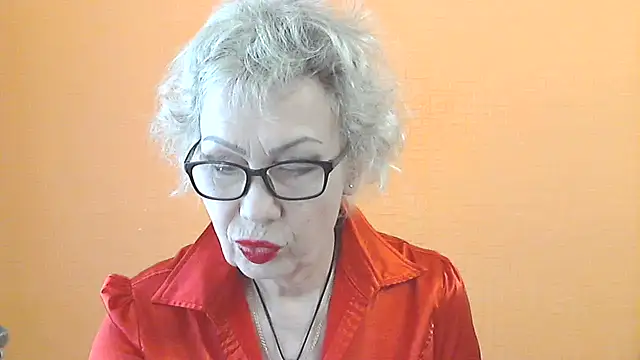 NessyJenixs online show from May 16, 2026, 6:34 am