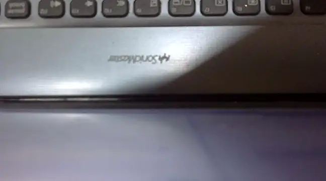 Snapshot of yoursakshi chatting on March 21, 2025, 4:51 pm yoursakshi online show from March 21, 2025, 4:51 pm