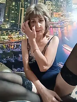 Snapshot of Laura_Kiss chatting on May 30, 2026, 11:27 am Laura Kiss online show from May 30, 2026, 11:27 am