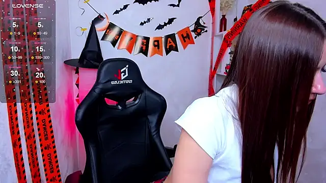 KristineBeauty online show from October 27, 2025, 8:37 am