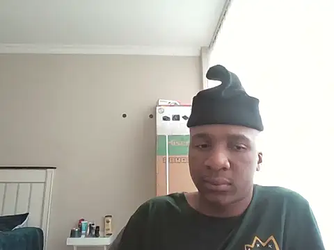 sydmanyoba online show from October 30, 2025, 6:01 am